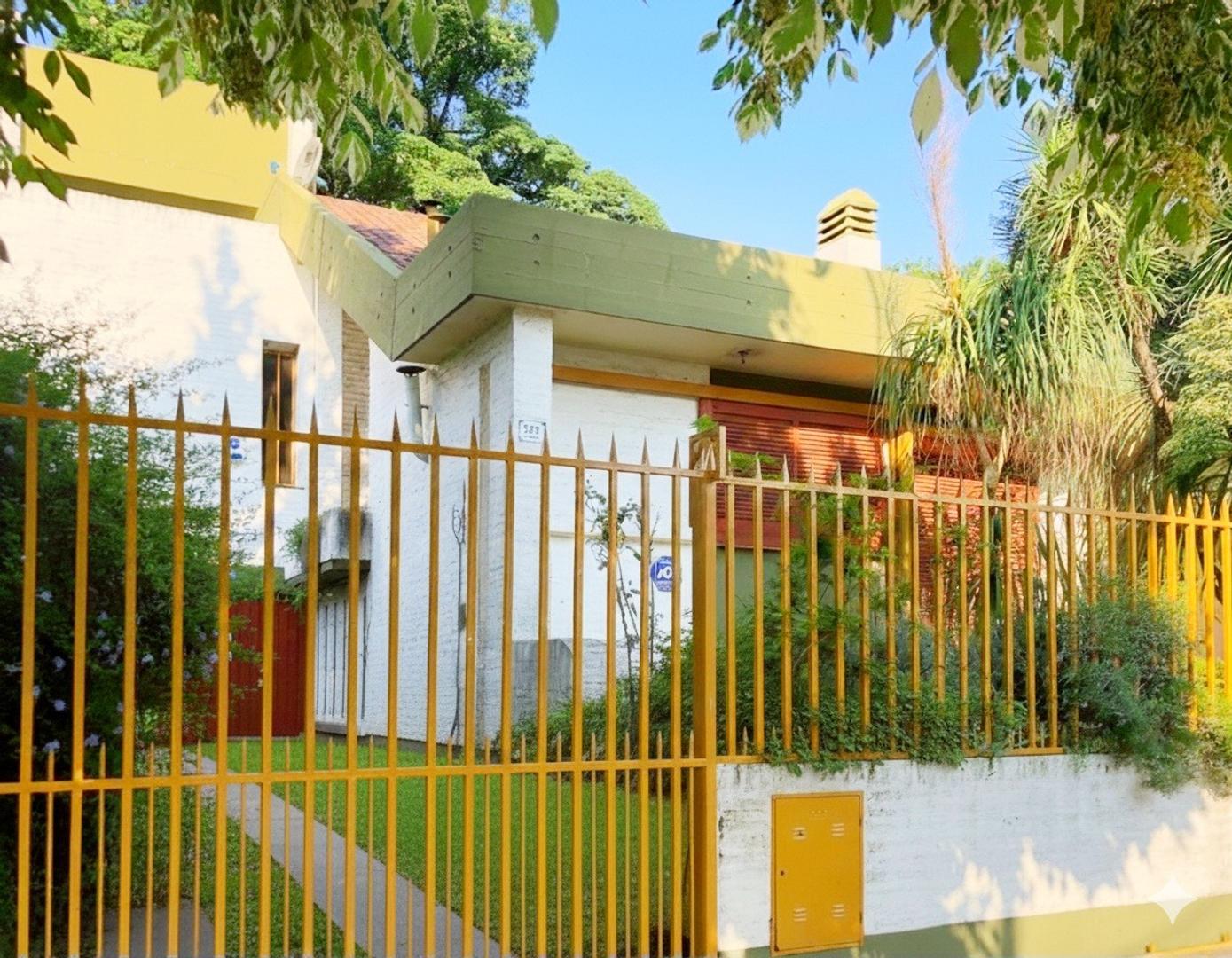 VENTA CASA LUIS GUILLON