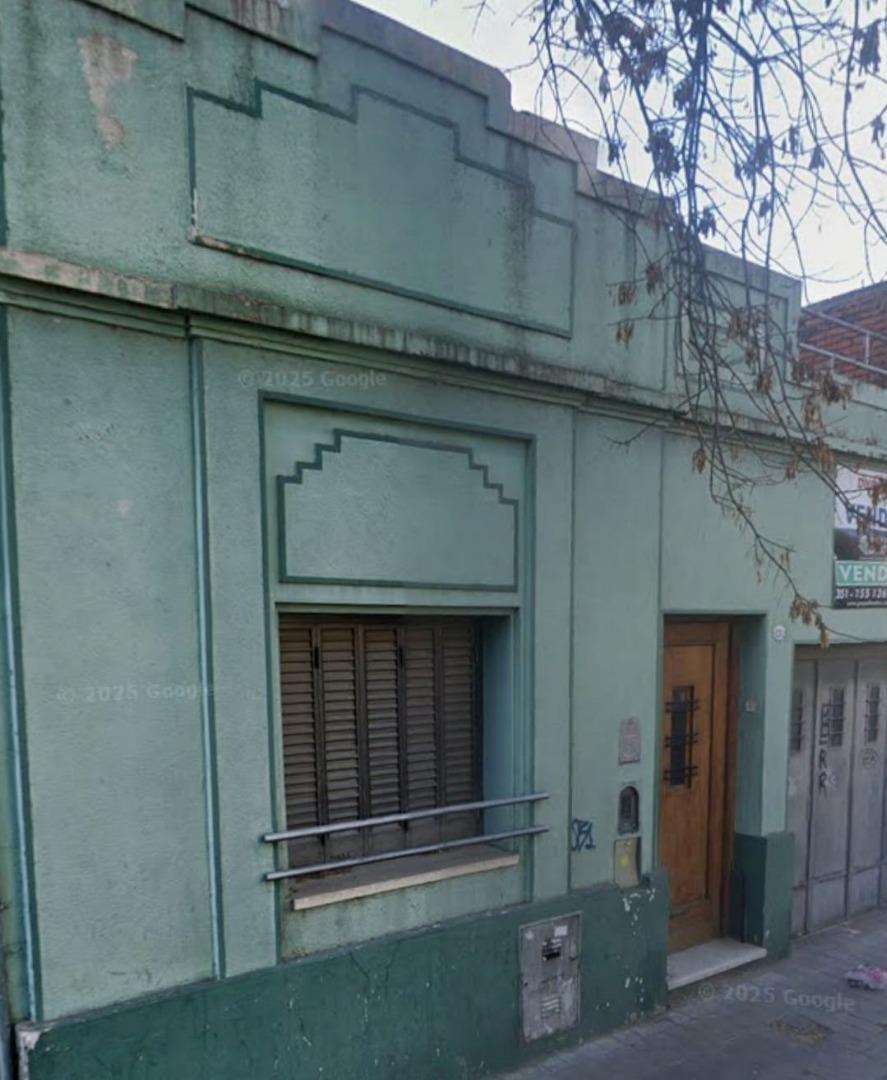 Casa en Venta en Alberdi, USD 105.000