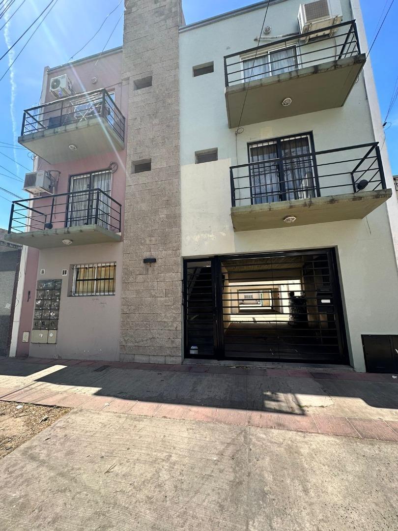 VENTA | MERLO CENTRO | DEPTO 2 AMB + COCHERA | US$ 49000