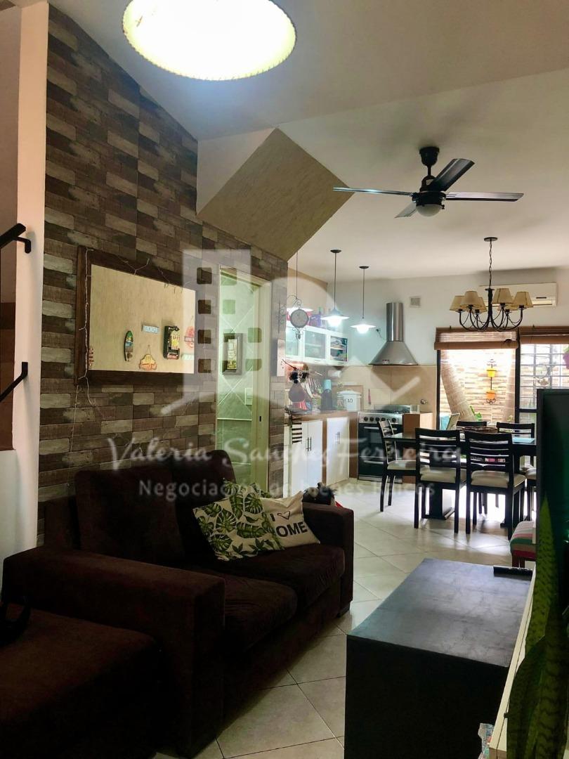 Casa en Venta al Este