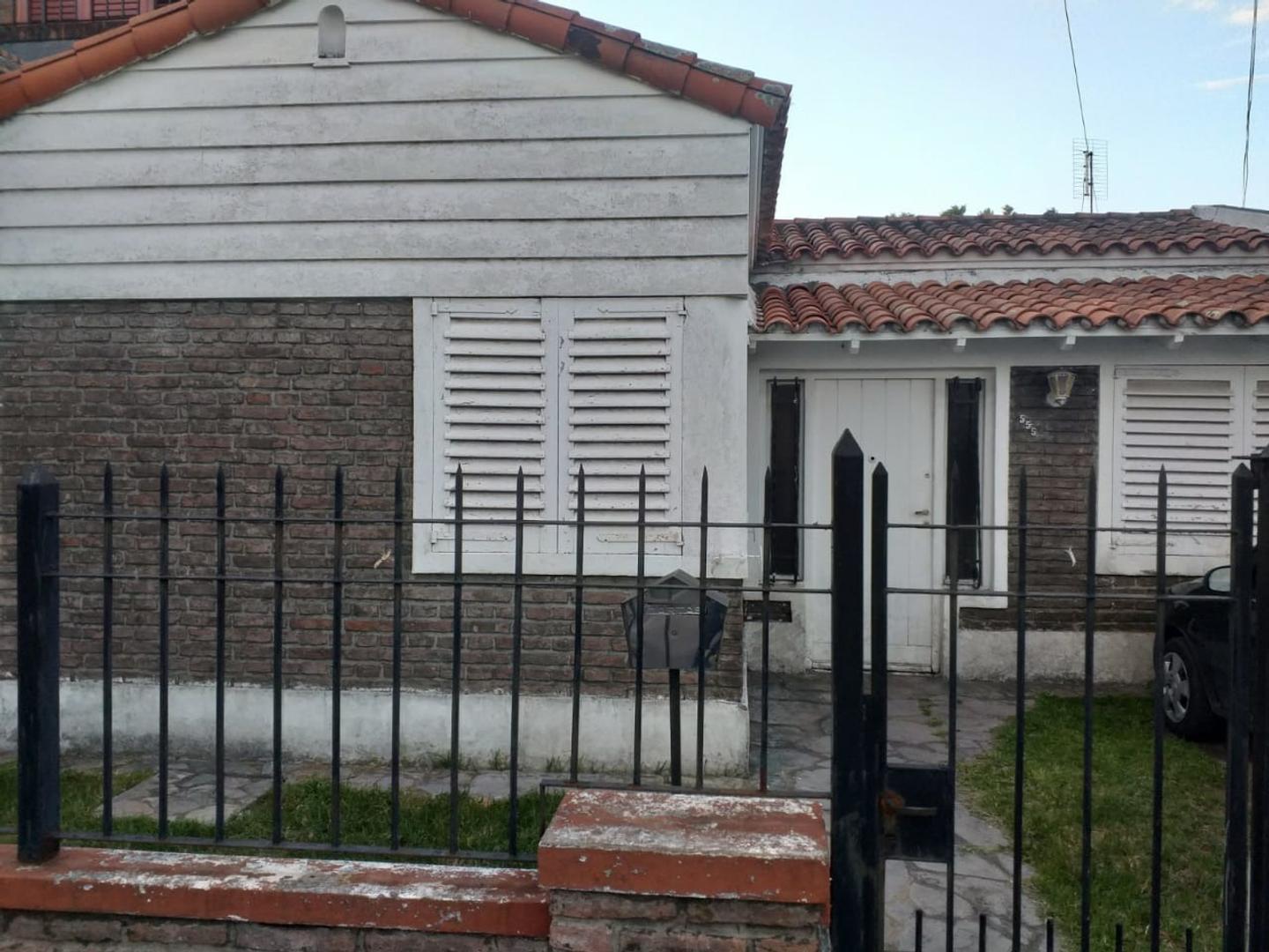 Venta casa 3 ambientes, Temperley