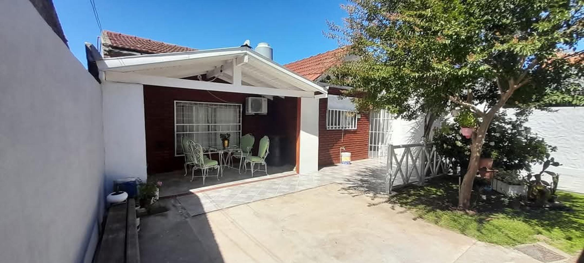EN VENTA HERMOSA CASA