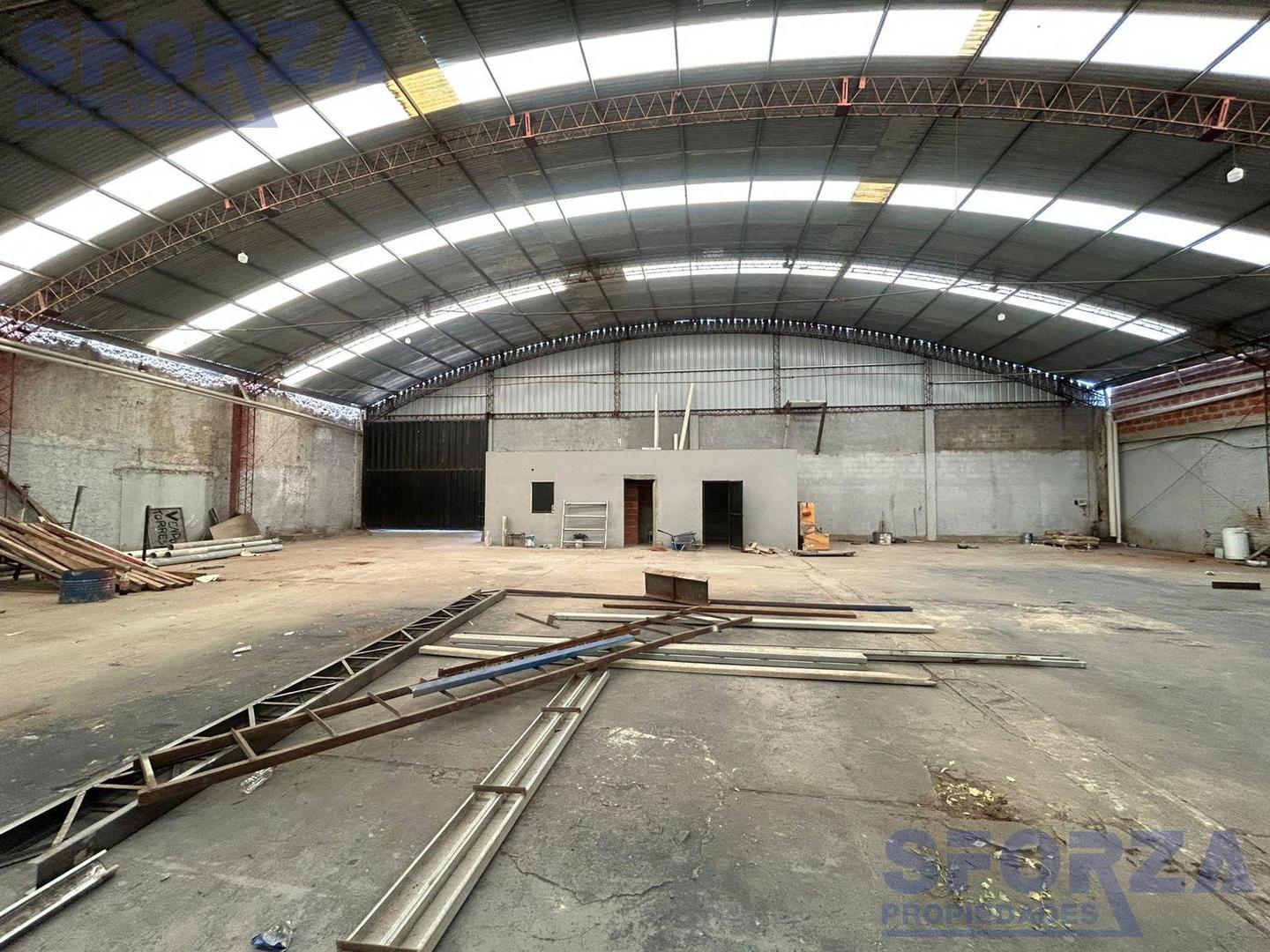 Galpon en Alquiler A Estrenar