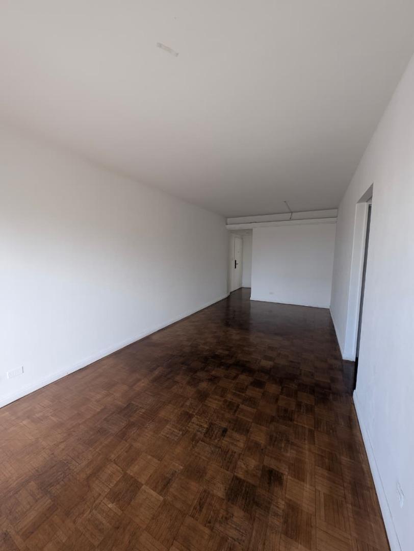 Departamento en Alquiler de 4 ambientes