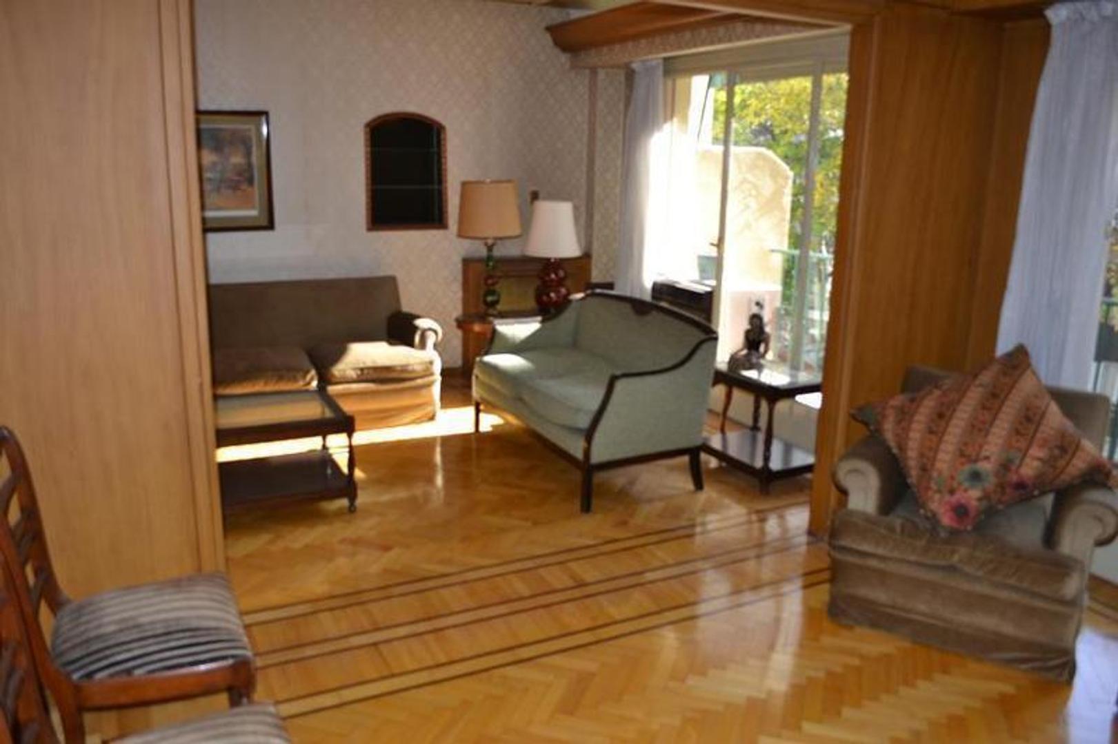 VENTA AMPLIO SEMIPISO DE 4 AMBIENTES EN LAS CAÑITAS!