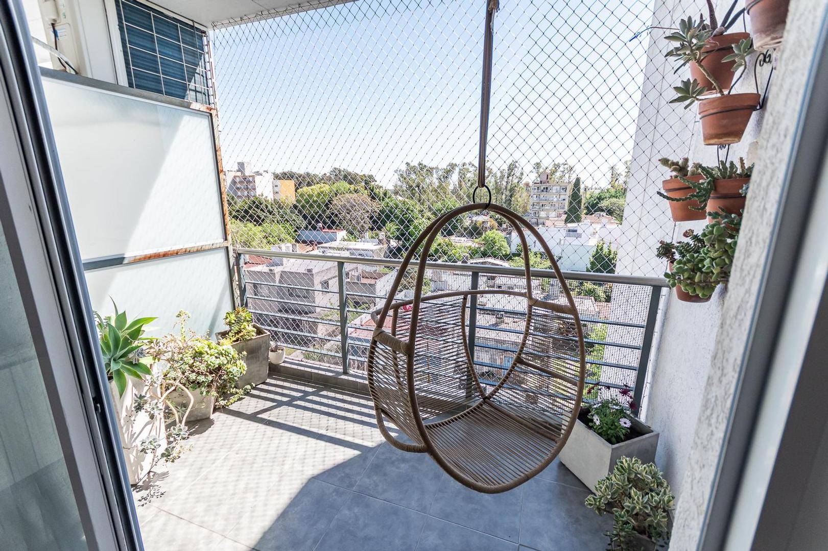 Departamento 4 ambientes con 2 baños