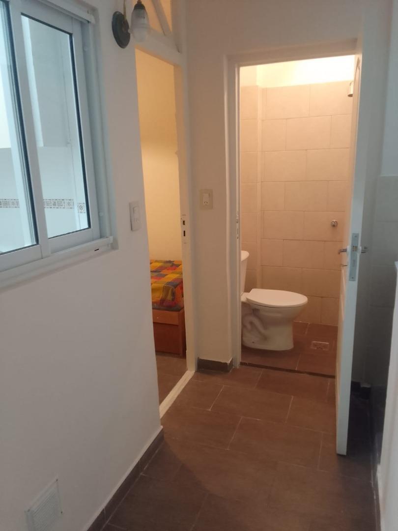 Departamento en Venta en Plaza Colon, USD 75.000