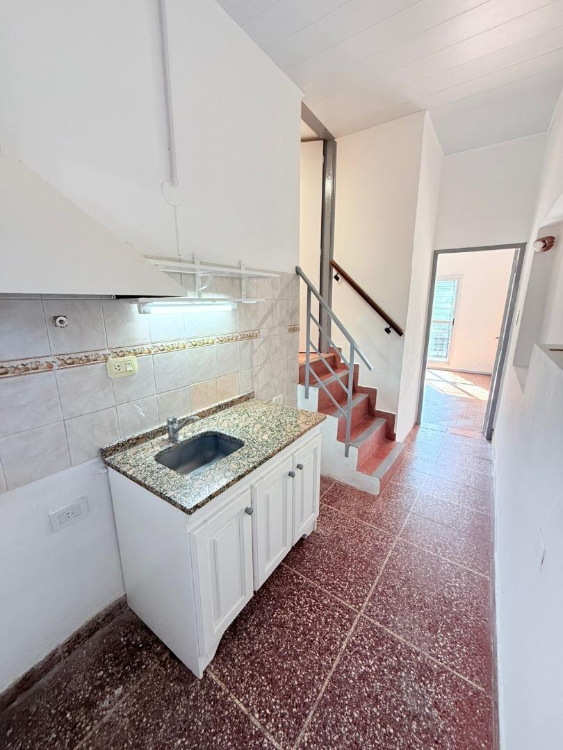 DEPARTAMENTO DE 2 AMBIENTES EN ALQUILER