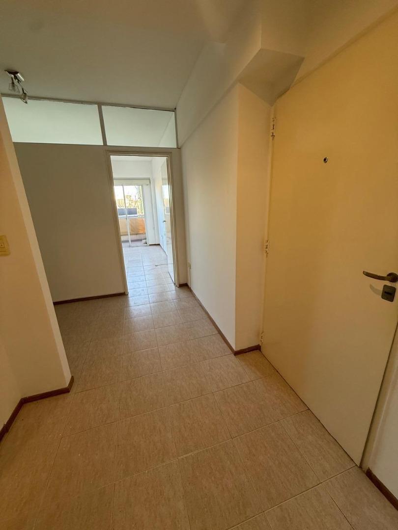 Zuviria 257 , Piso 4