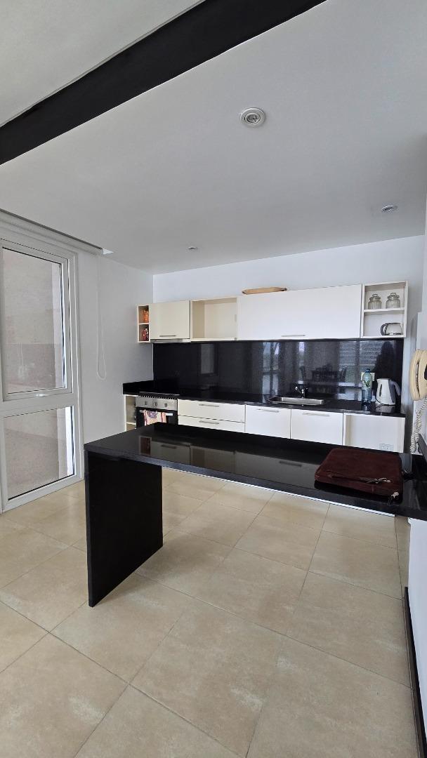 Departamento 5 ambientes con 4 baños