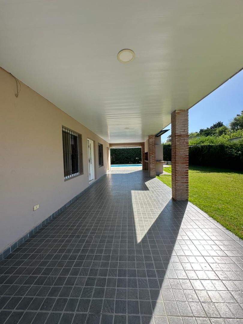 Casa en Venta al Este