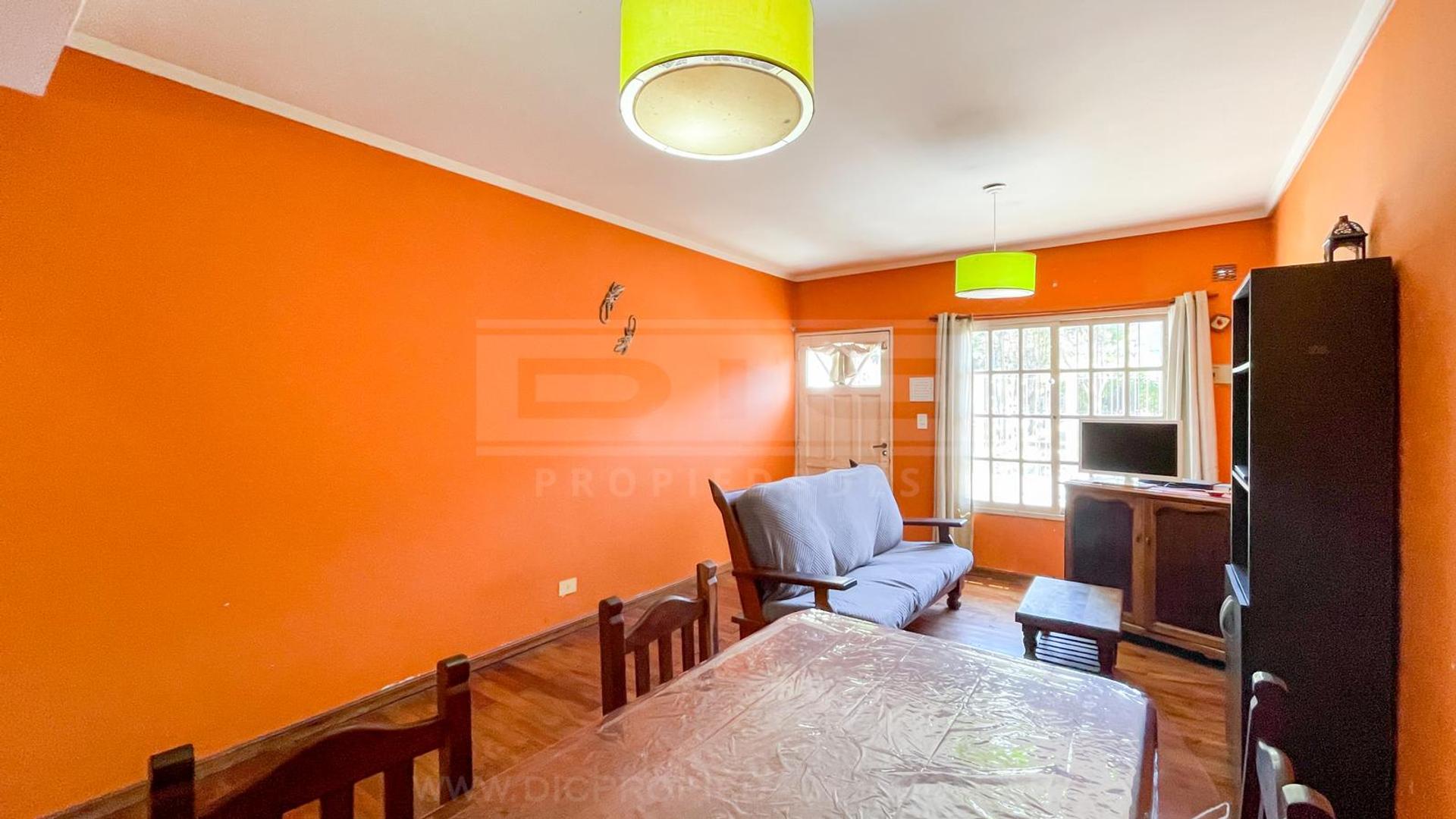 Casa en Venta en Olivos Maipu/Uzal, USD 163.000