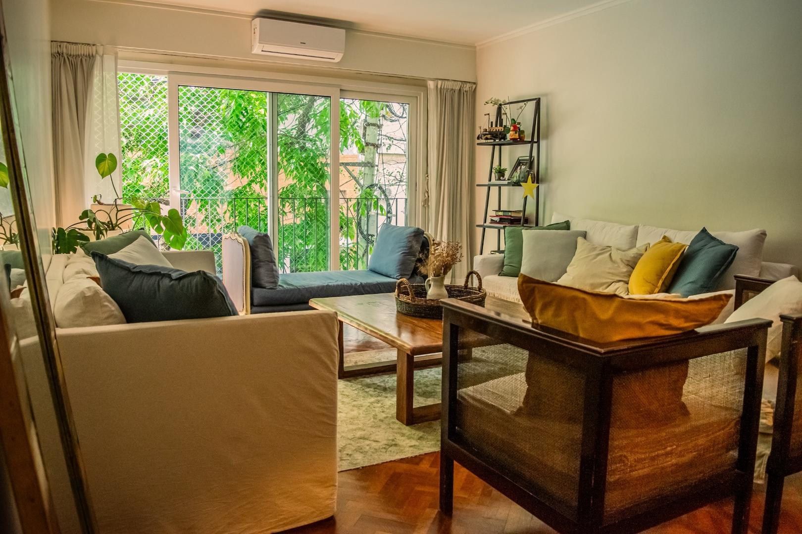 Venta - Recoleta - 4 Dorm. Reciclado - en Esquina. Externo.