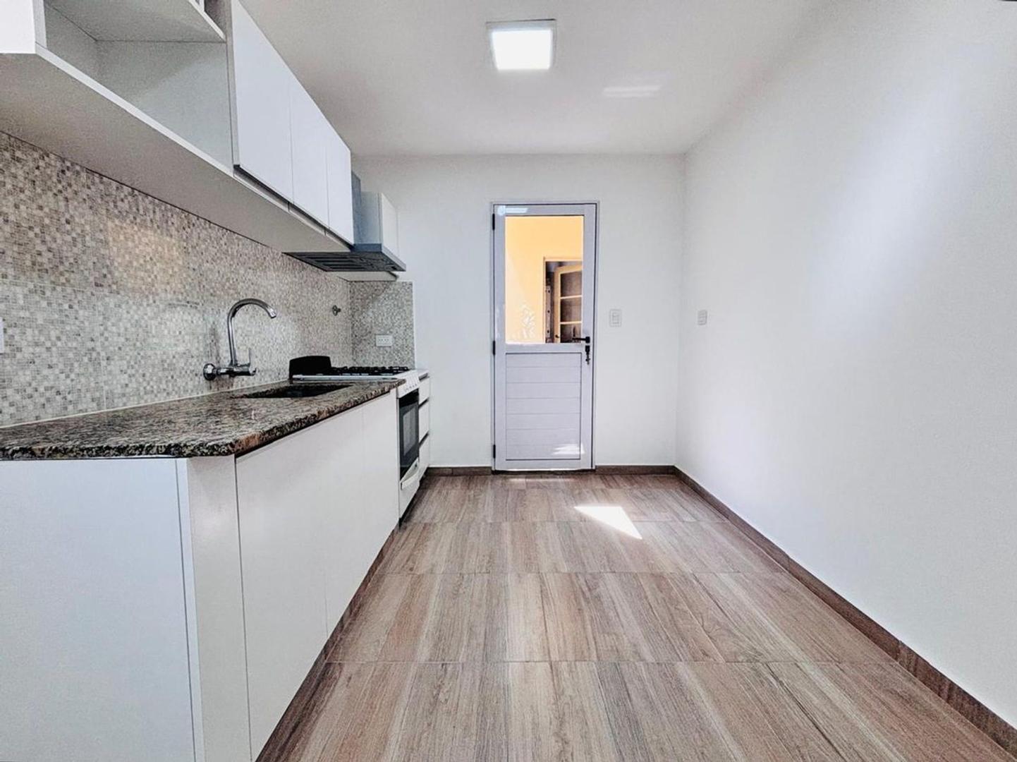 Depto Tipo Casa en Venta de 2 dormitorios