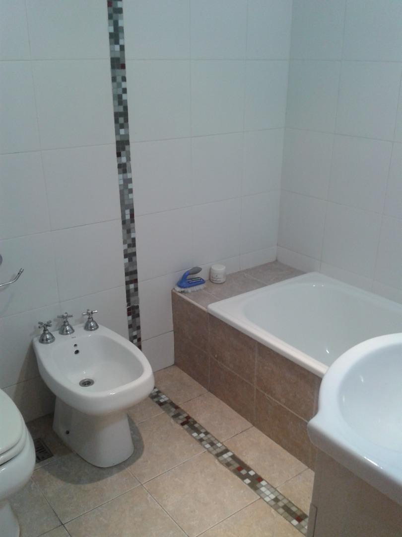 Montevideo 397 , Piso 4