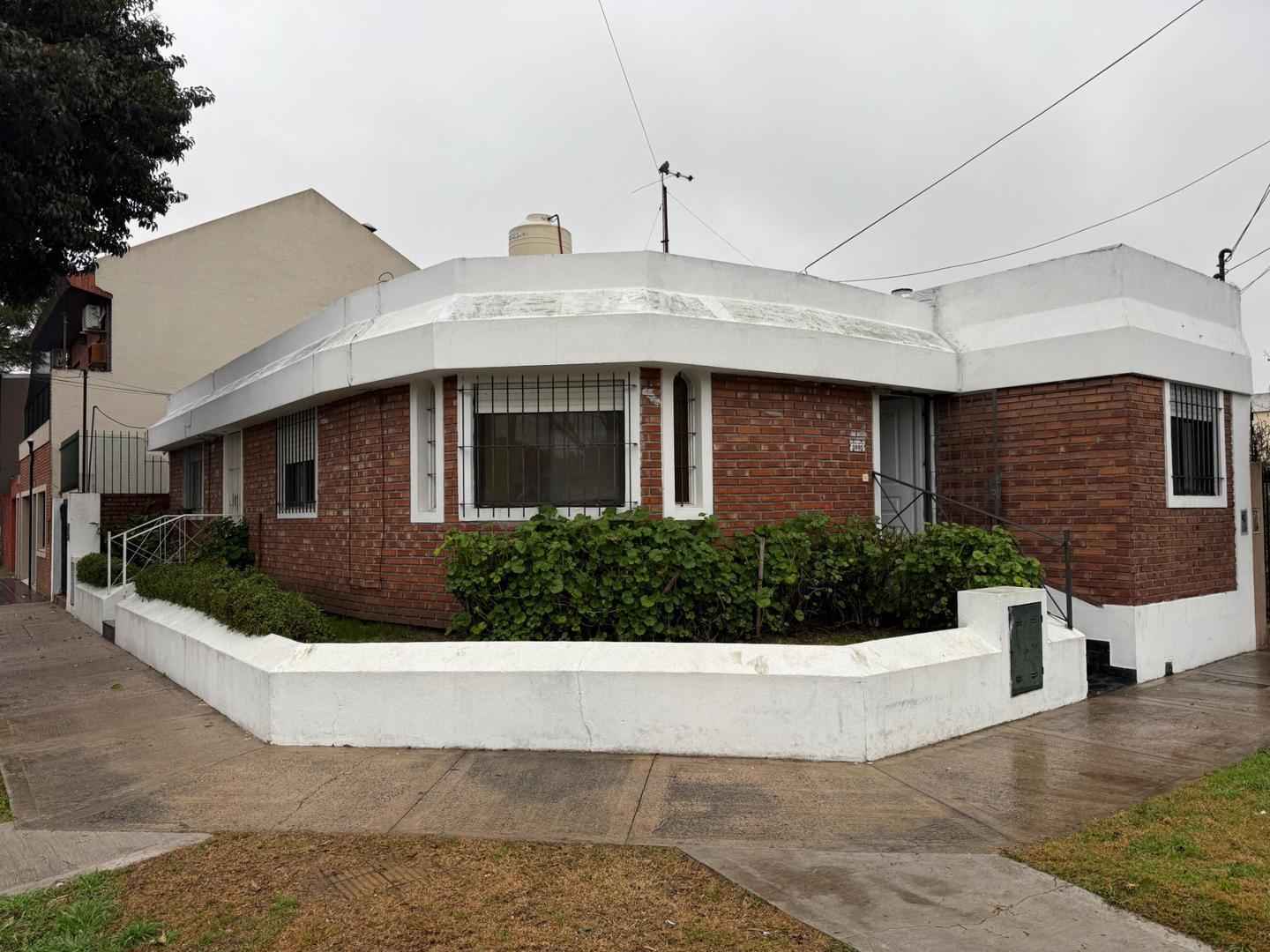 Propiedad ideal renta doble o unificación - Gran Ubicacion