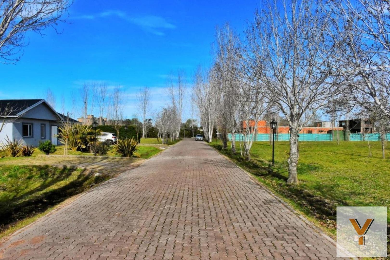 Terreno en Venta de 1921,0 m2