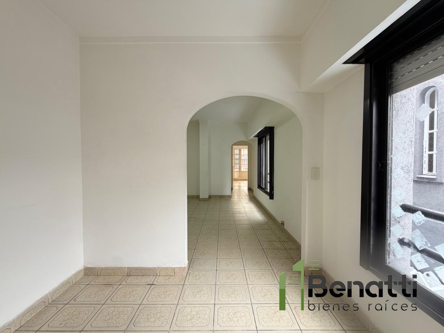 Departamento en Alquiler en Ramos Mejía, $ 600.000