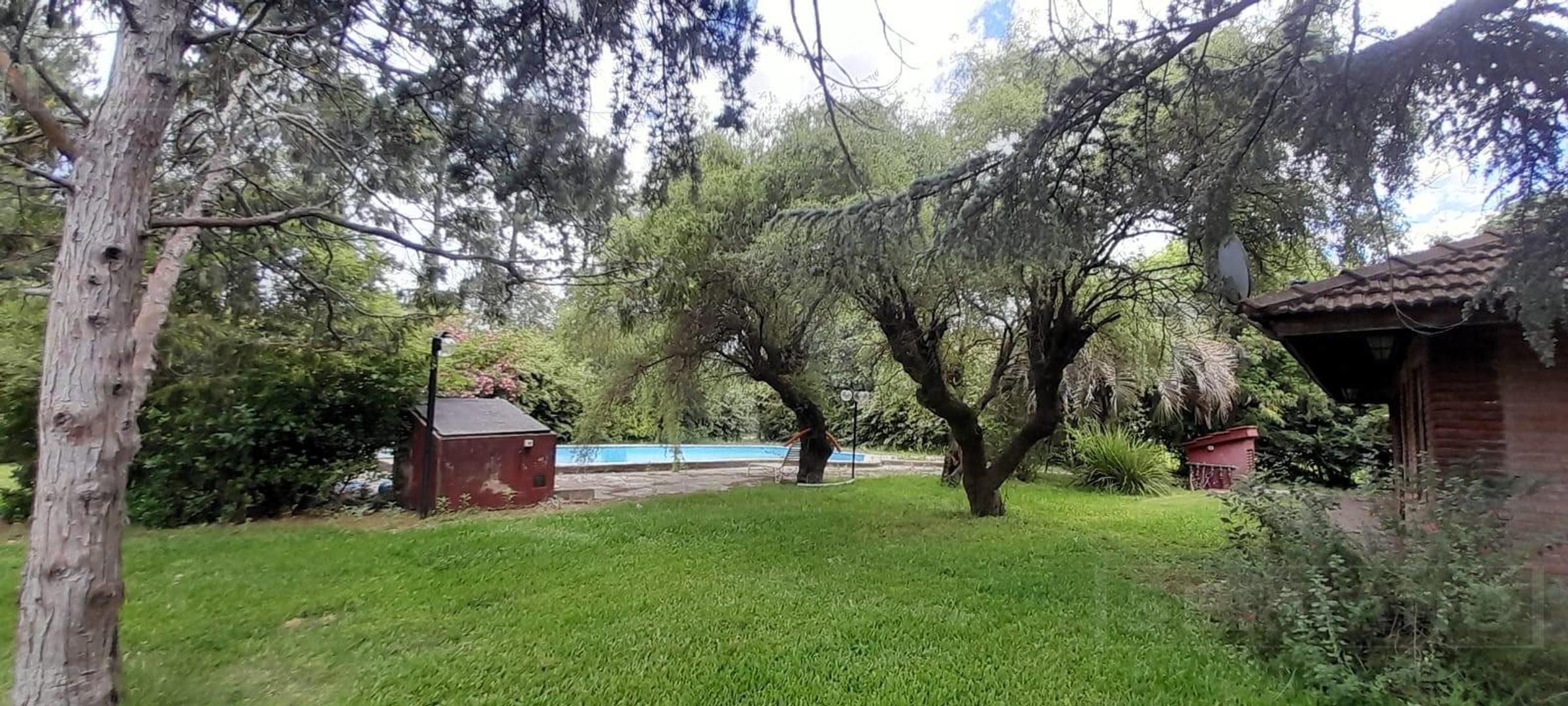Venta Casa 2 ambientes sobre lote de 700 m2 en Parque Sakura, Exaltacion de la Cruz