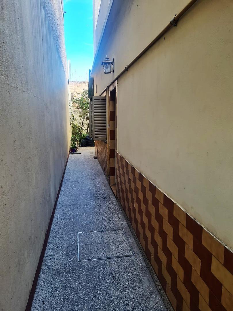   RESERVADO   CASA 3 DORM C/PATIO Y TRZA, 8,66 X 17,32