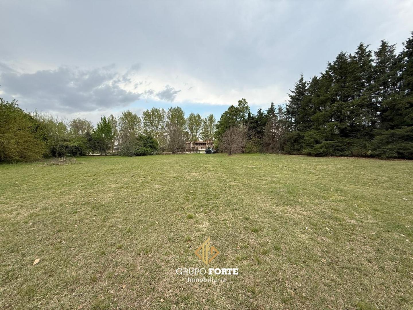 Terreno en venta- Campos del Virrey