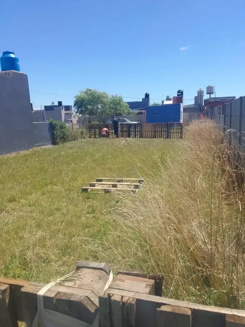 Terreno en Venta 20  mts Fondo