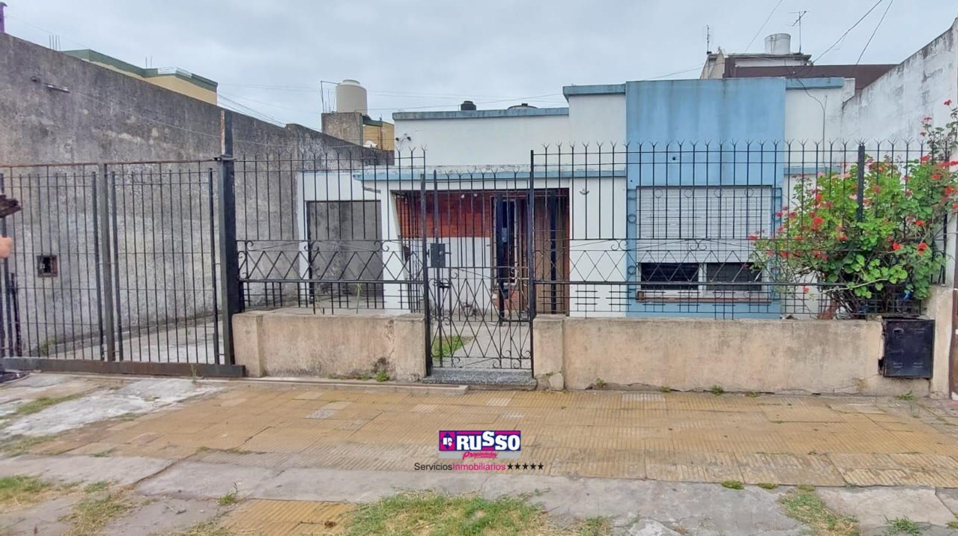 Alquiler casa de 3 ambientes San Justo