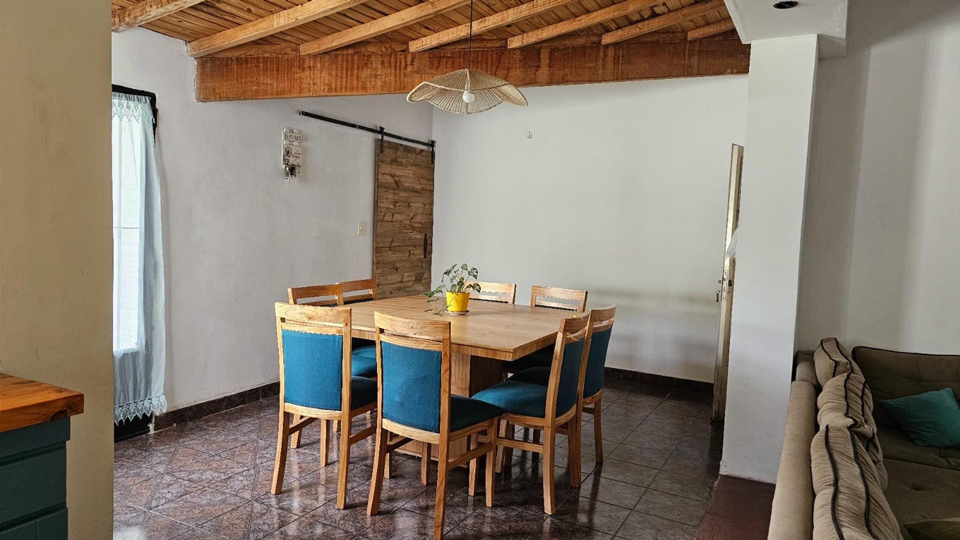 Casa en venta de 5 ambientes en Ituzaingo Sur