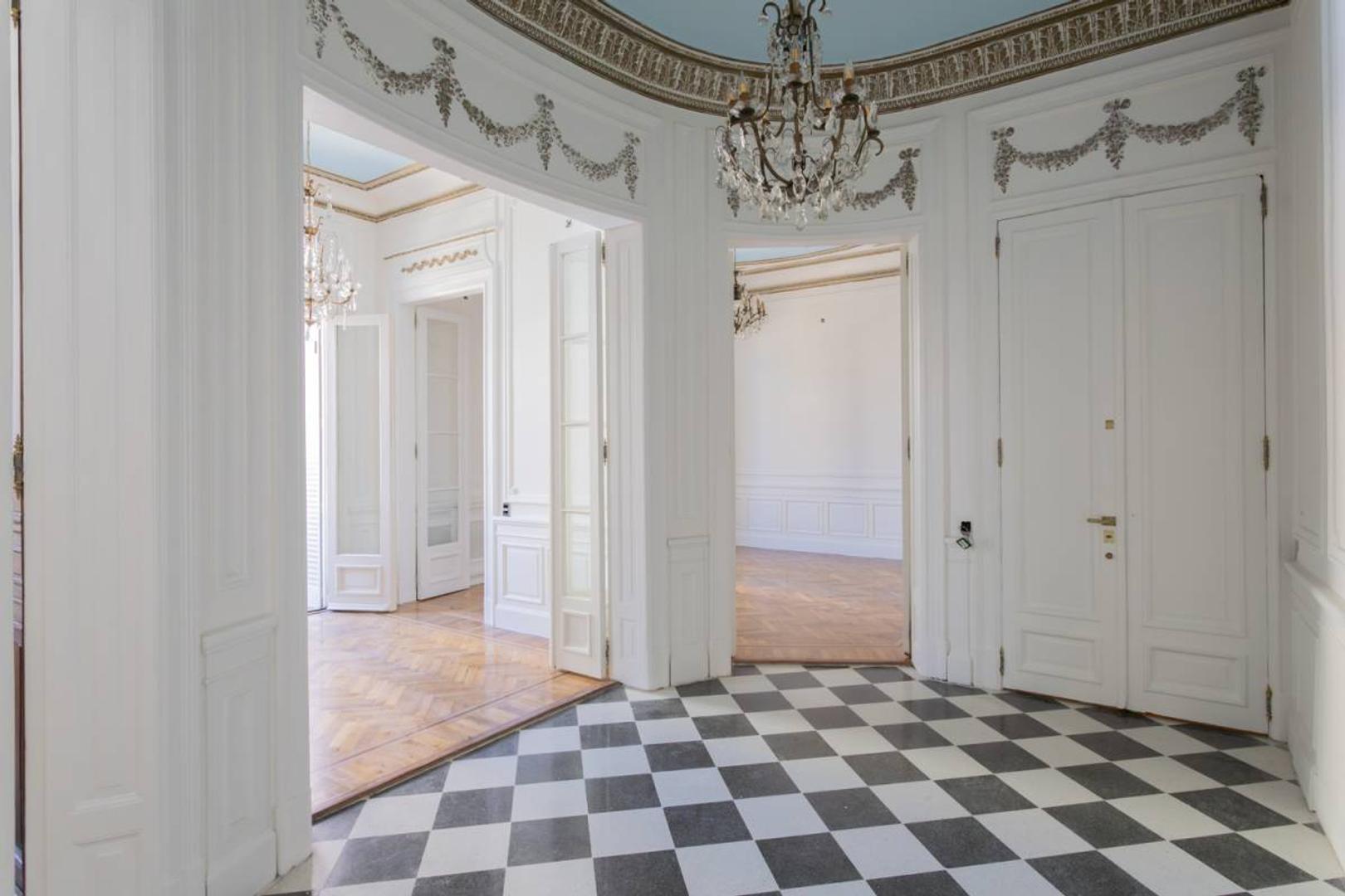 Departamento 6 ambientes con 4 baños