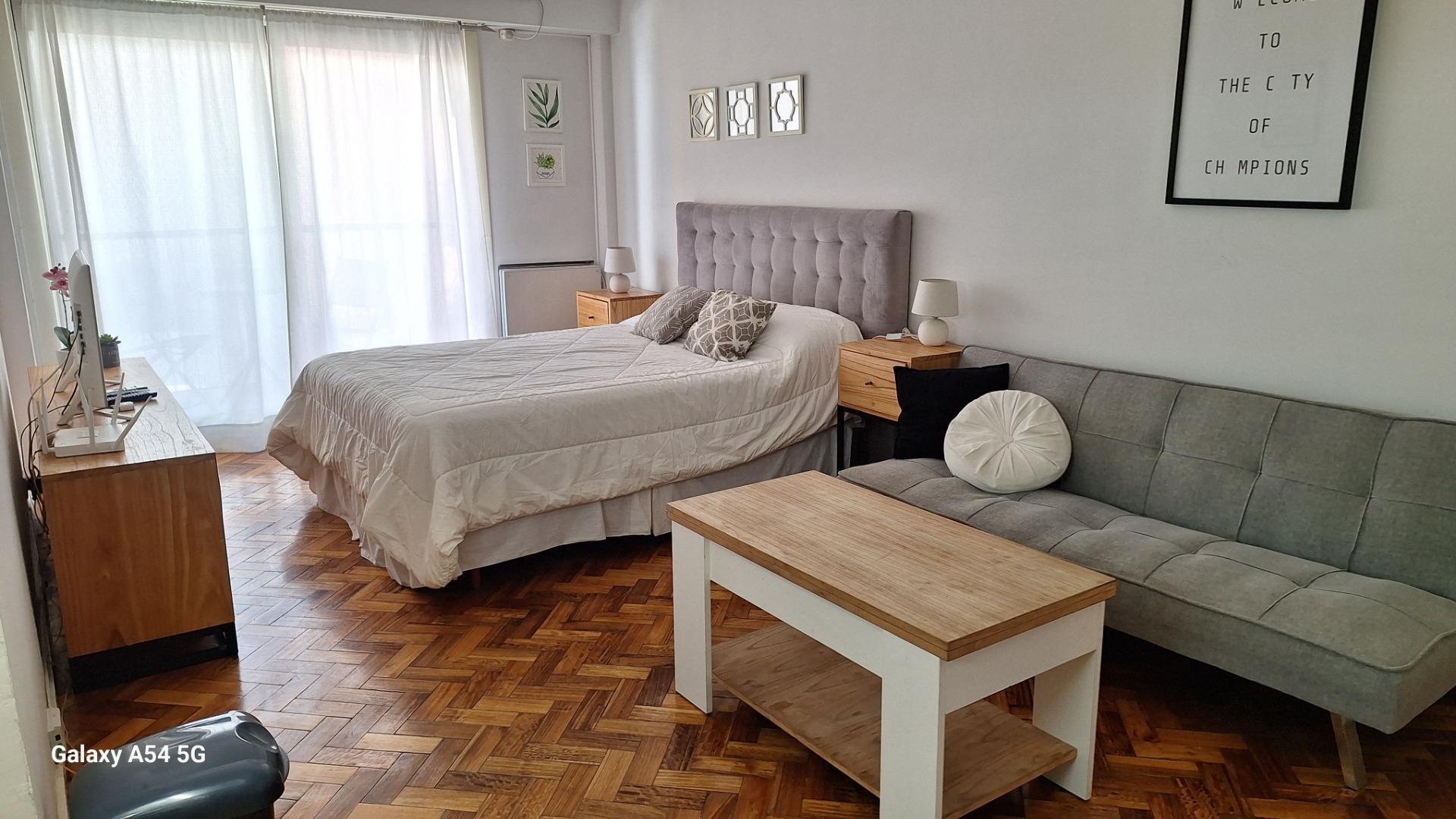 IMPECABLE MONOAMBIENTE AMOBLADO Y EQUIPADO