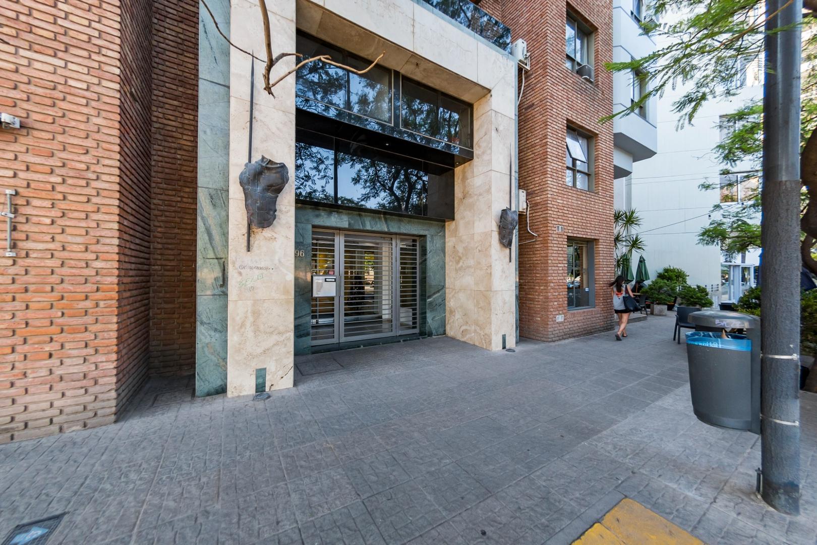 Departamento 2 ambientes con 2 baños