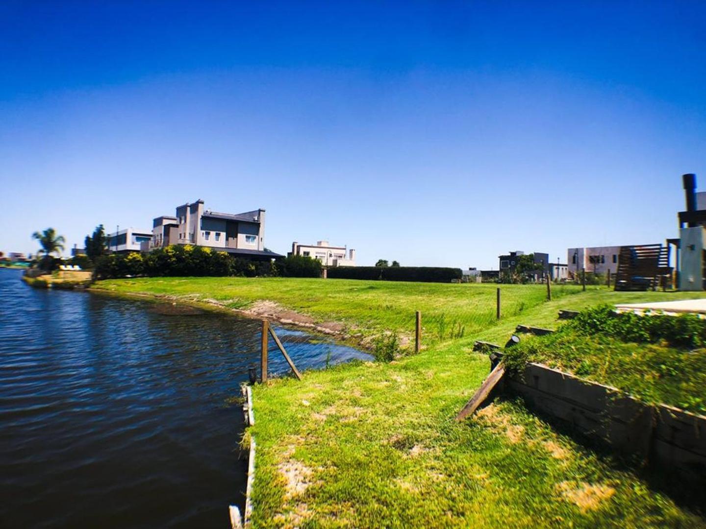 Terreno  VENTA a la laguna Bo Santa Isabel