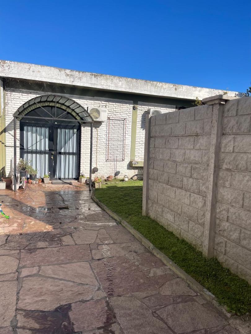 Casa en Alquiler en Ramos Mejia Sur, $ 800.000