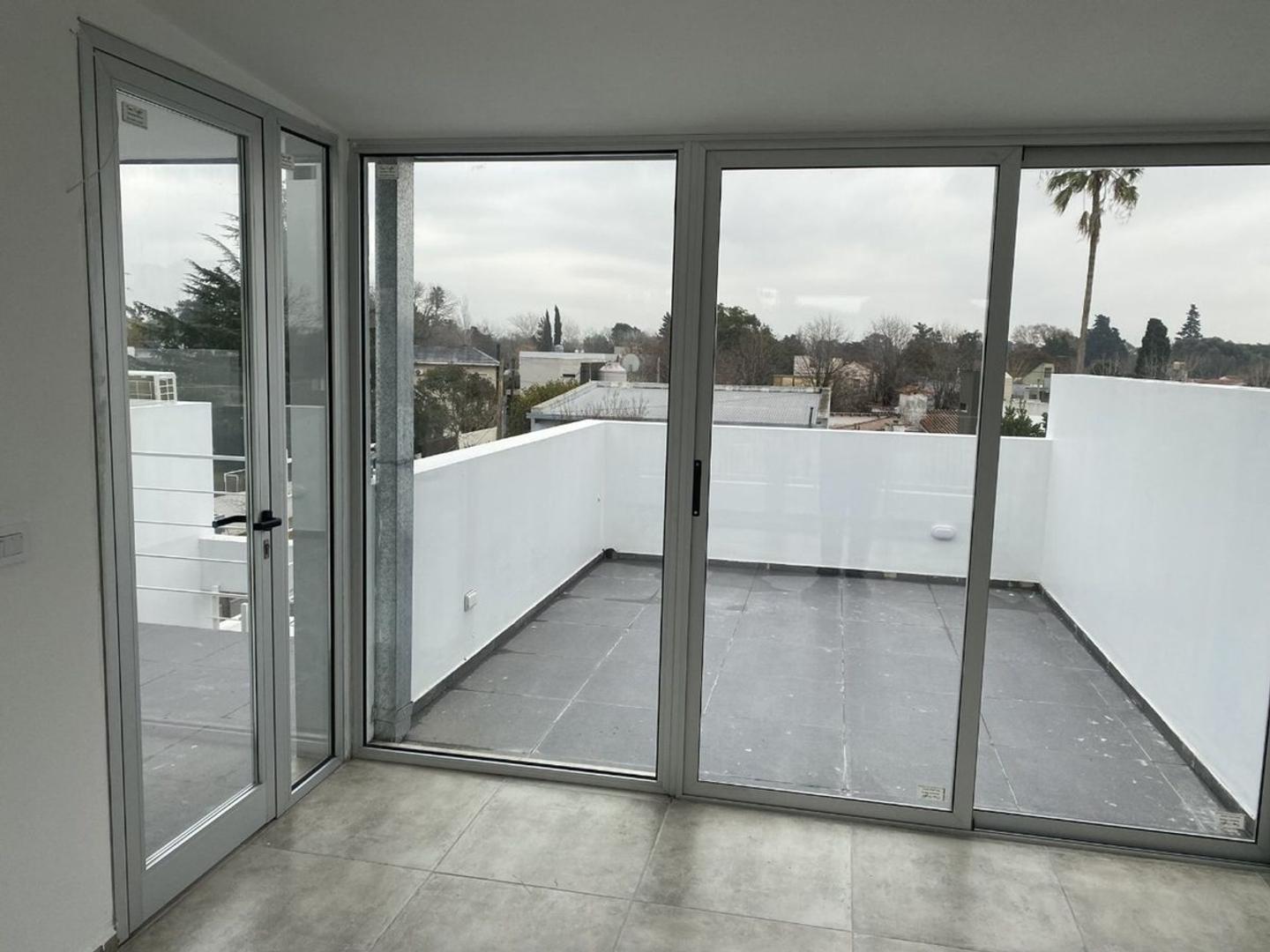 462 esquina 14 A 1000