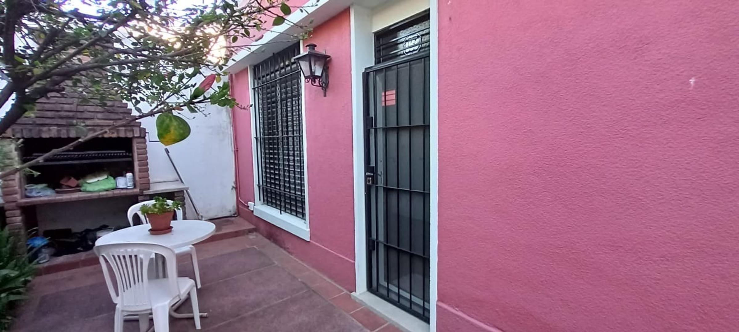 HERMOSO CHALET SOBRE MARTIN LANGE