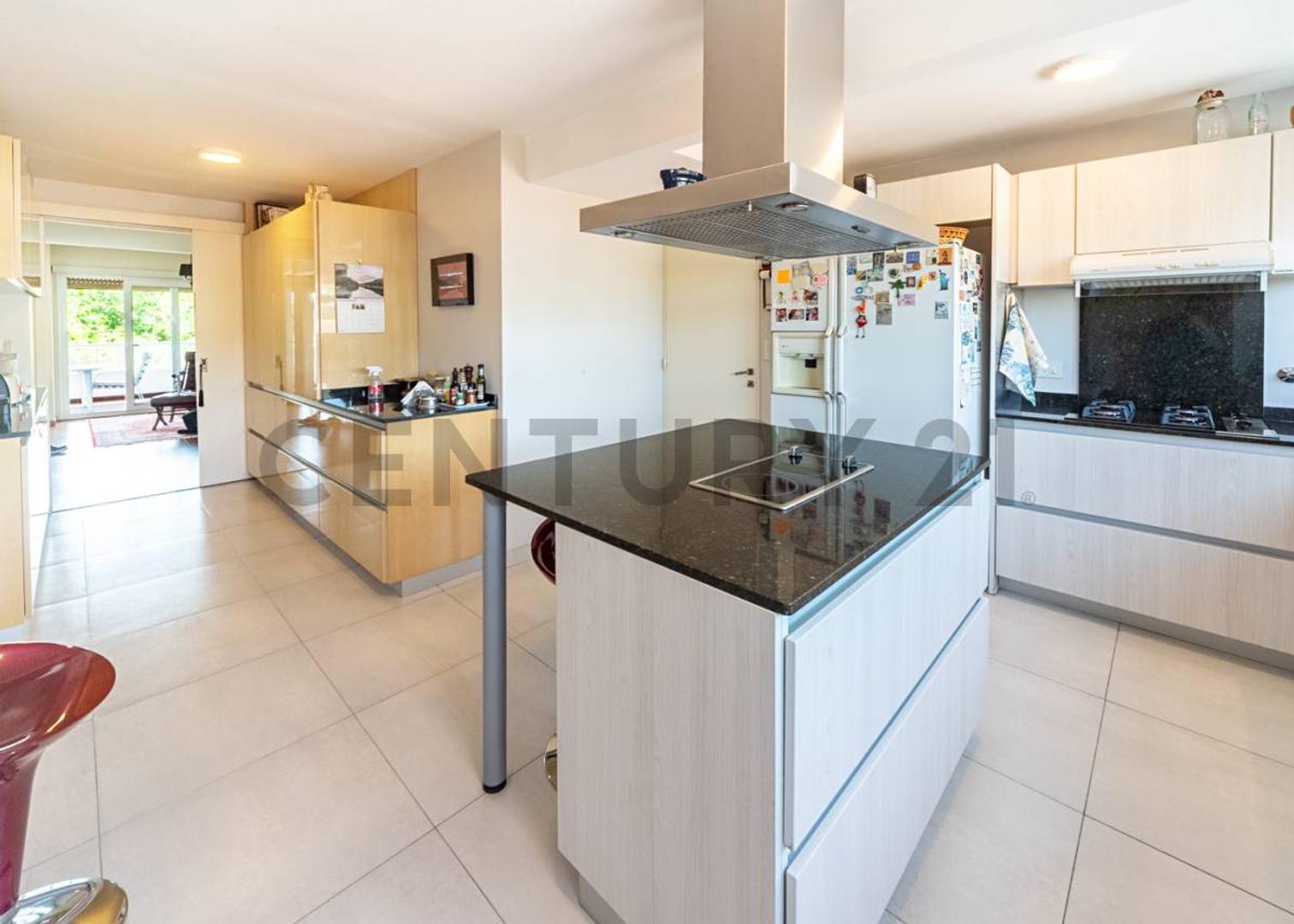 Departamento en Venta de 3 dormitorios