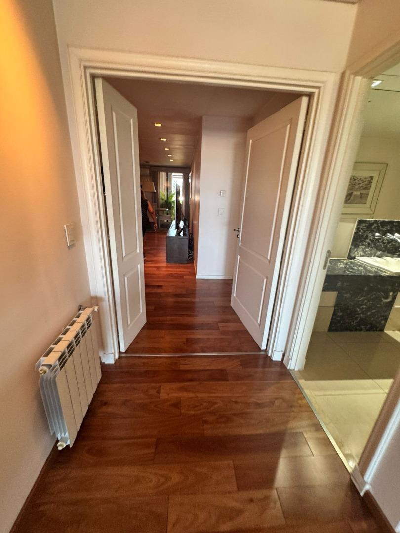 Departamento 4 ambientes con 3 baños