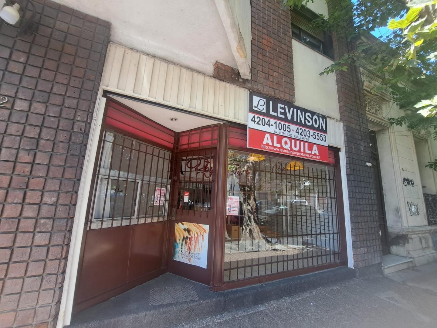 Local en Alquiler en Avellaneda, $ 600.000