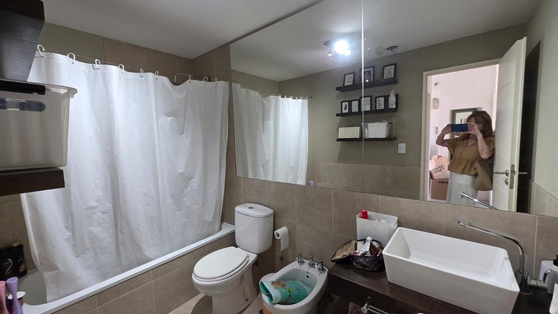 Departamento en Venta con 1 cocheras