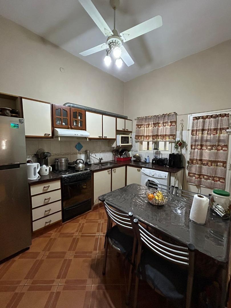 HERMOSA CASA MAS LOCAL