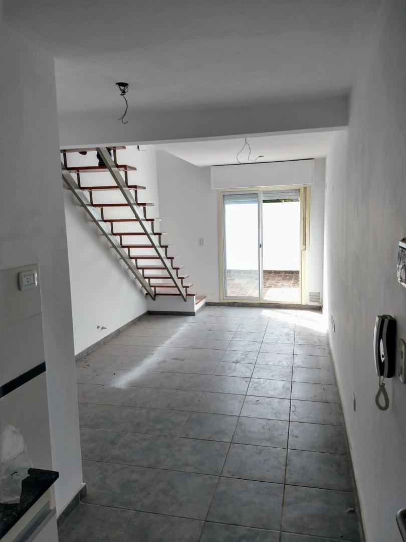 Viamonte 50 , Piso 03