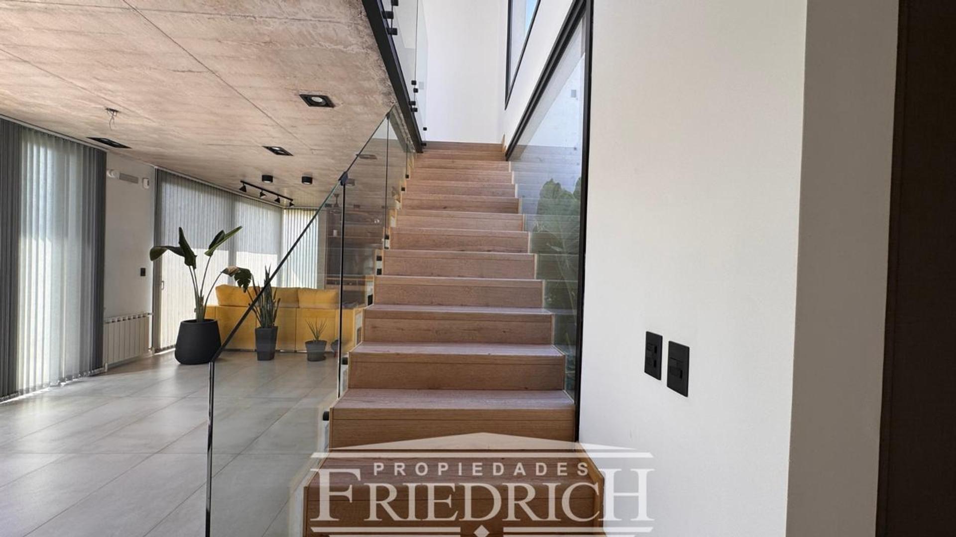 Casa en Venta en San Roque, USD 390.000