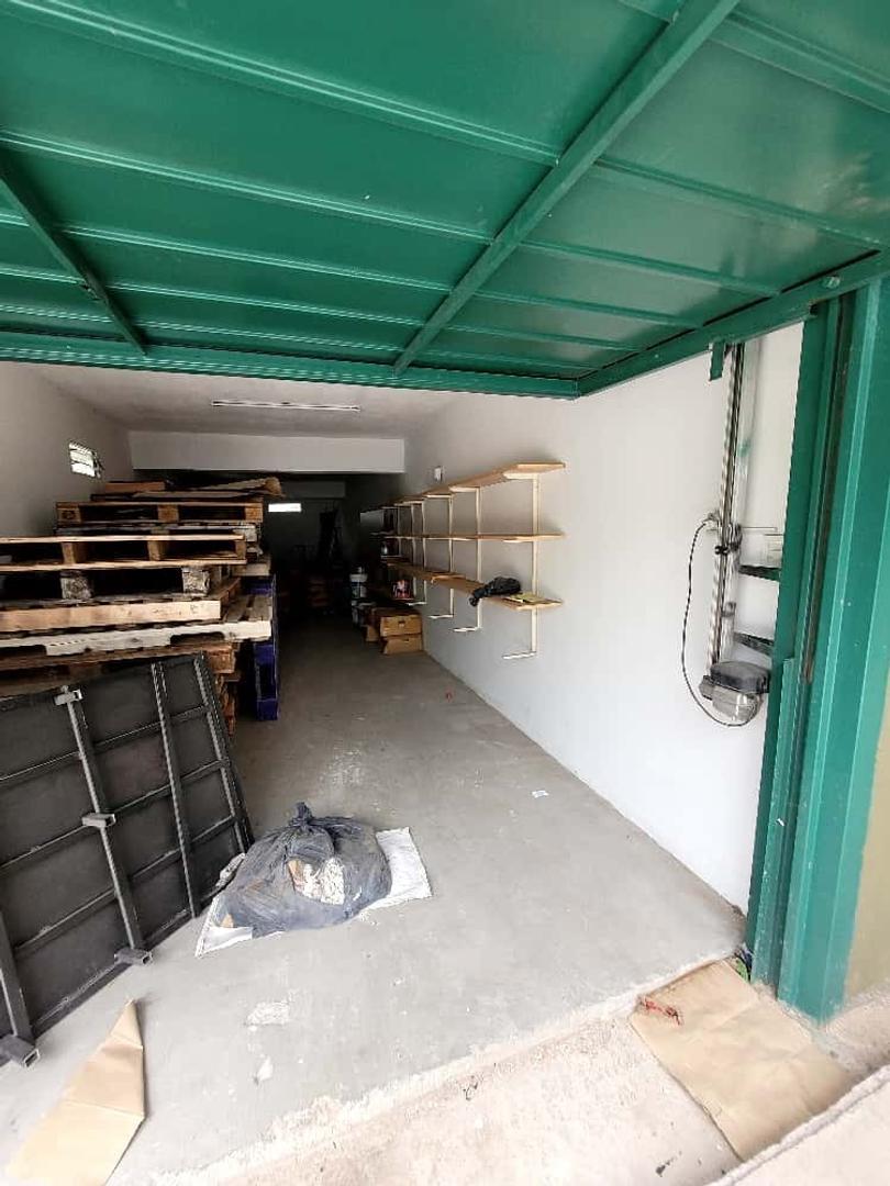 Galpon en Alquiler en San Vicente, USD 2.200