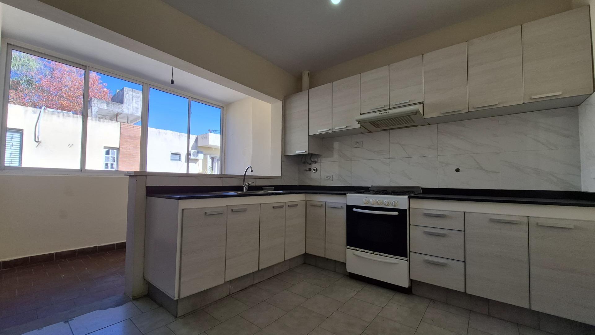 Departamento en Venta, Barrio Grand Bourg