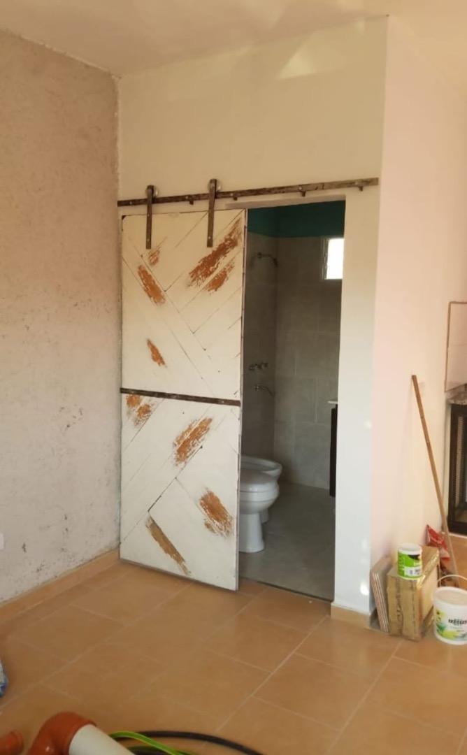 VENDO CASA UN DORM CON AMPLIO LOTE, EL PUEBLITO, ESCRITURA