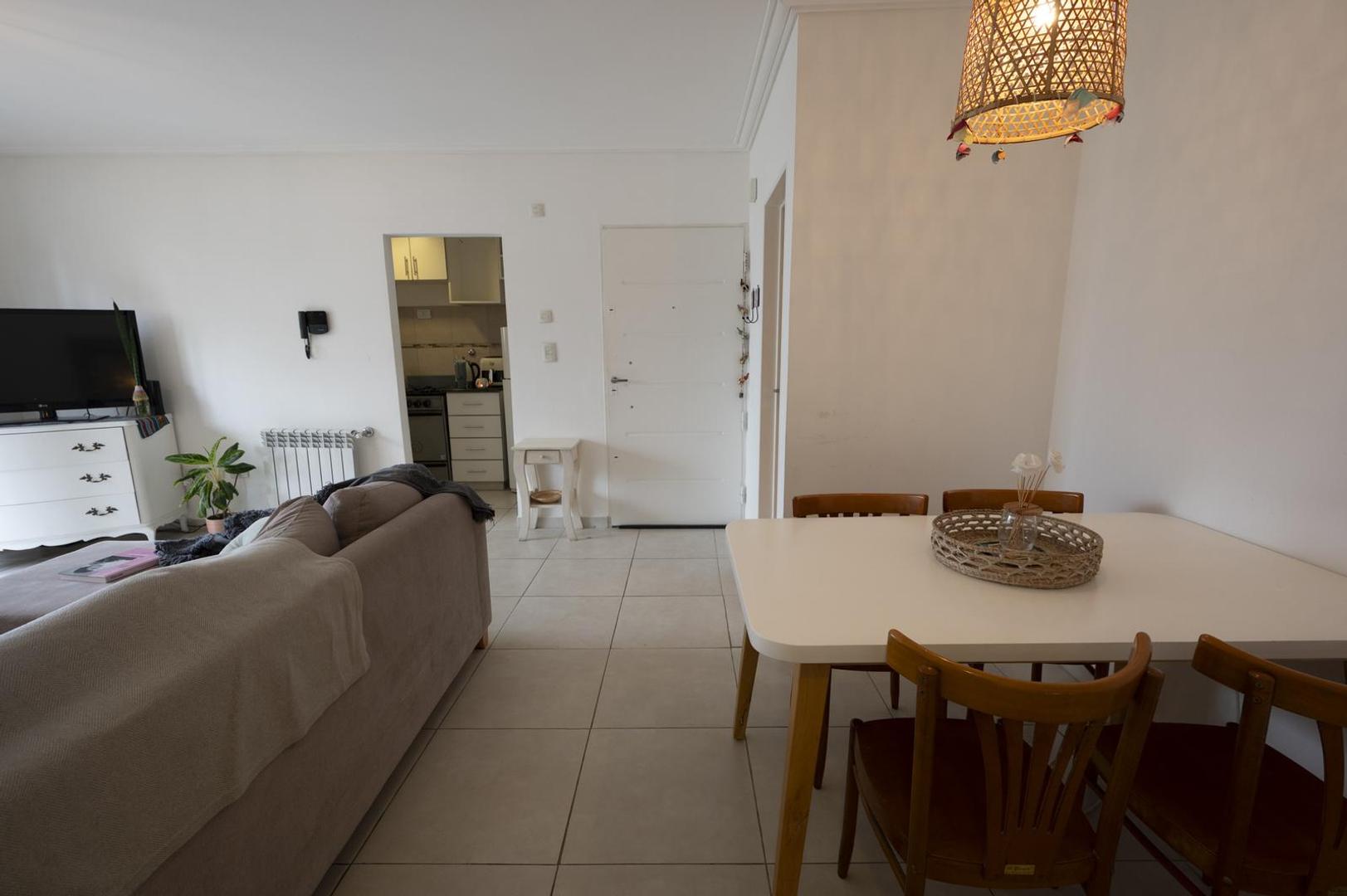 Departamento 3 ambientes con 1 baño