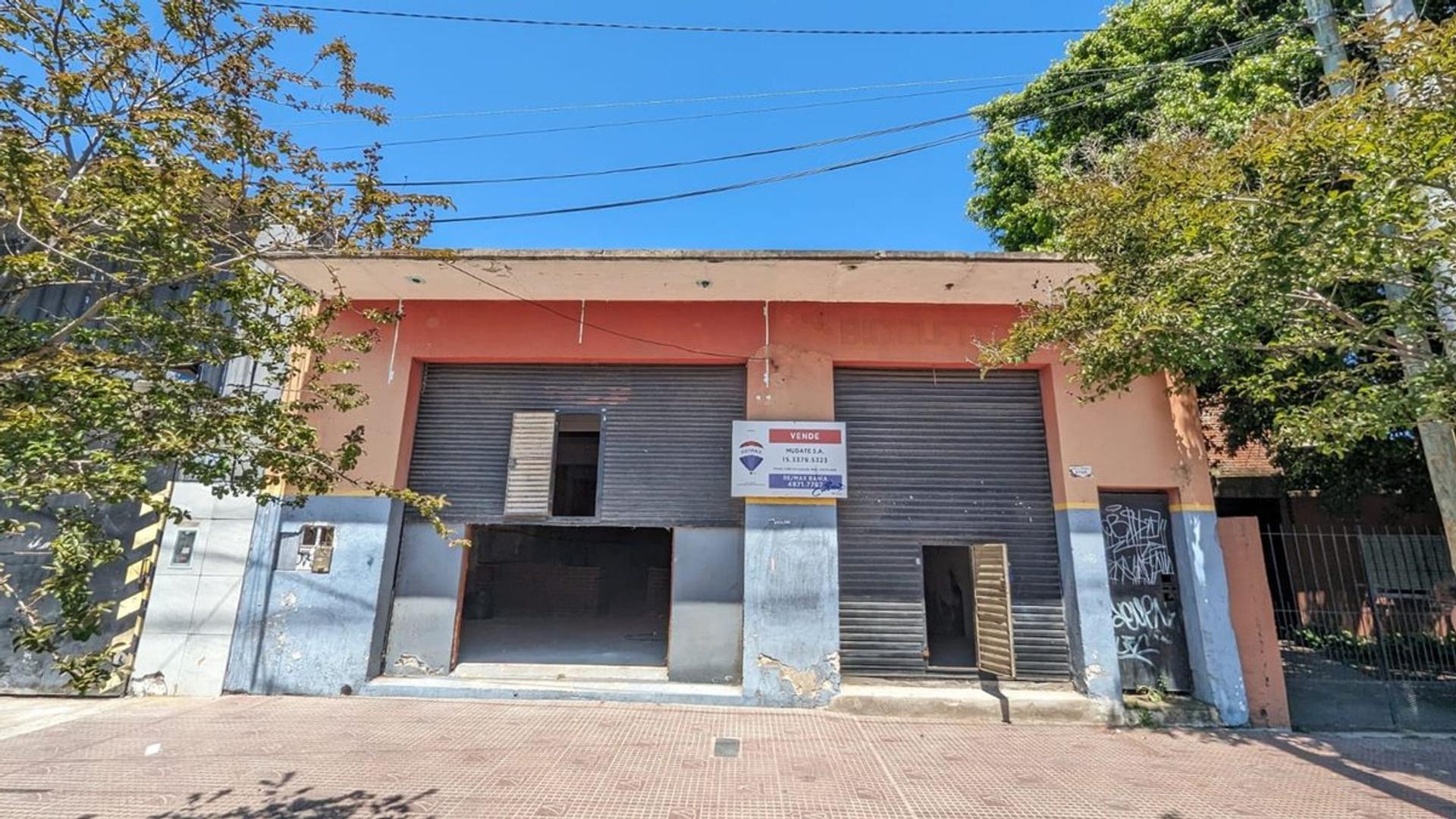 Deposito en Venta Virreyes San Fernando 140m2 cub.