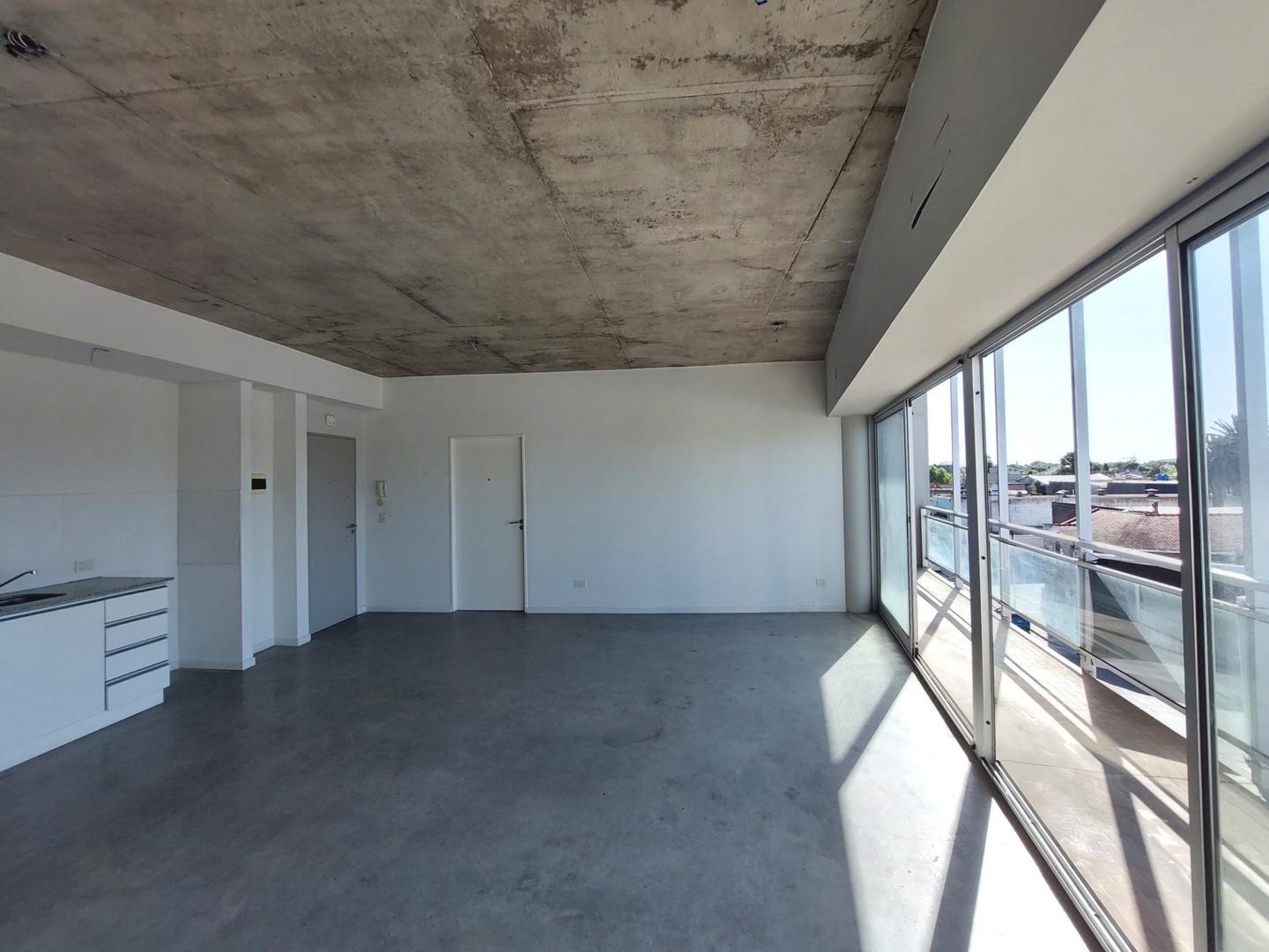 Av. Gaona 2900, Piso 2