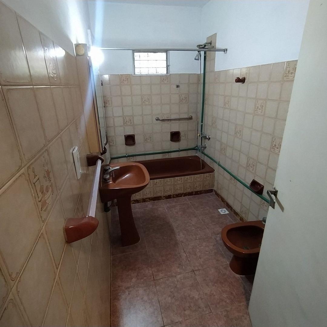 VENTA Casa quinta 4 ambientes  en Garin