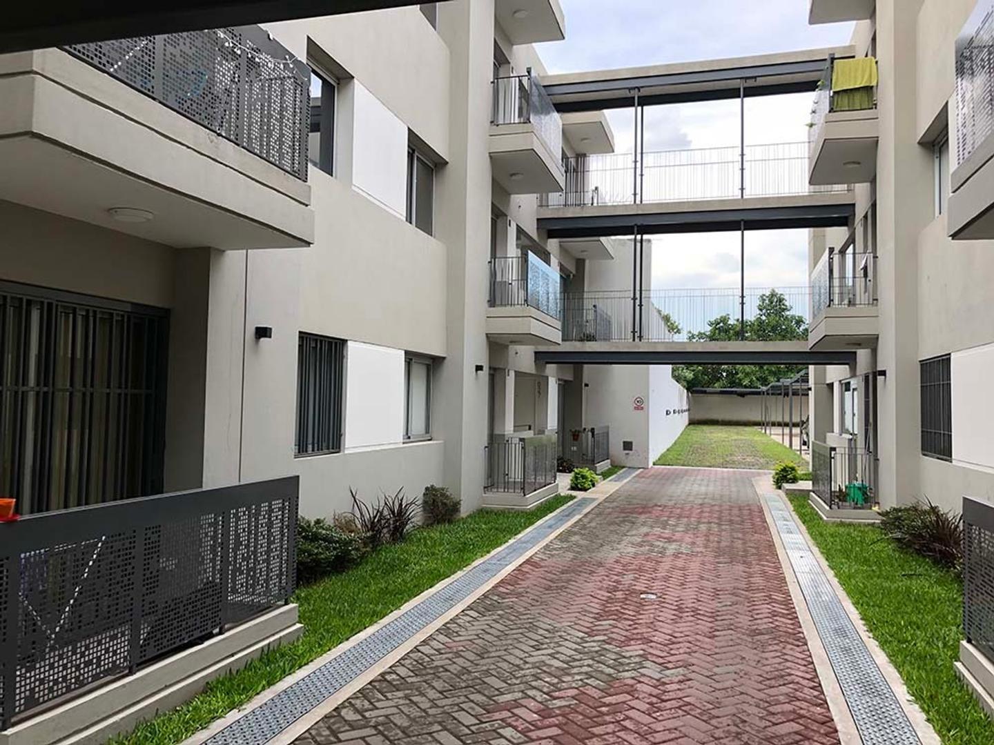 EXCELENTE DEPARTAMENTO EN PLANTA BAJA 